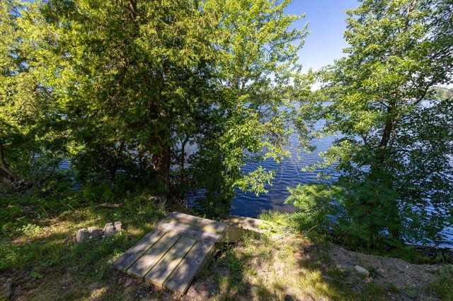 540 Northland Lane, North Hero, VT 05474