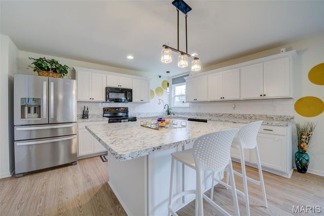 138 Prairie Wind Drive, Wentzville, MO 63385