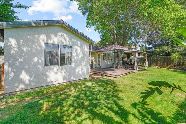 602 Oakborough Ave, Roseville, CA 95747