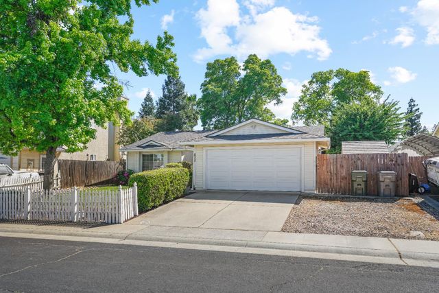 602 Oakborough Ave, Roseville, CA 95747