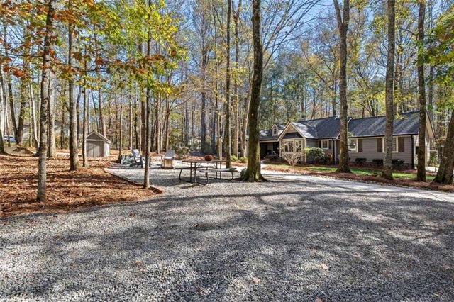 12030 Hutcheson Ferry Road, Chattahoochee Hills, GA 30268