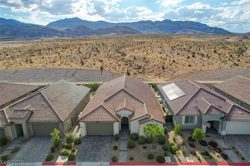 6557 Corsari Ridge Street, Las Vegas, NV 89166 — photo 2
