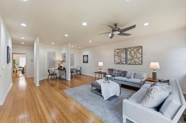 1129 Foxhurst Way, San Jose, CA 95120