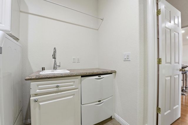 1129 Foxhurst Way, San Jose, CA 95120