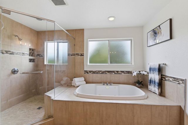 1129 Foxhurst Way, San Jose, CA 95120