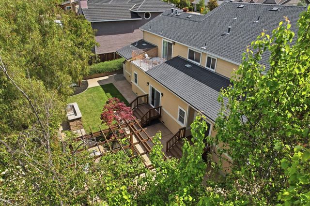 1129 Foxhurst Way, San Jose, CA 95120