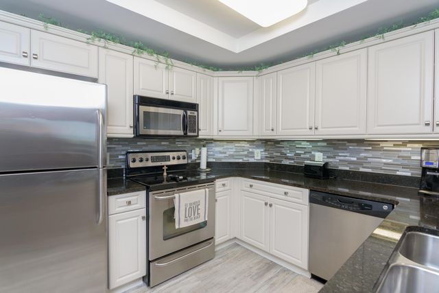 9994 Beach Club Dr Apt 1703, Myrtle Beach, SC 29572