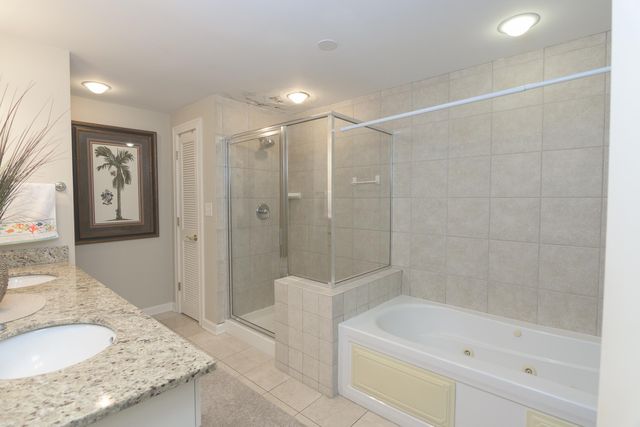 9994 Beach Club Dr Apt 1703, Myrtle Beach, SC 29572