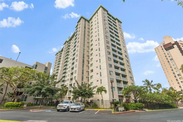 3009 Ala Makahala Place 1716, Honolulu, HI 96818