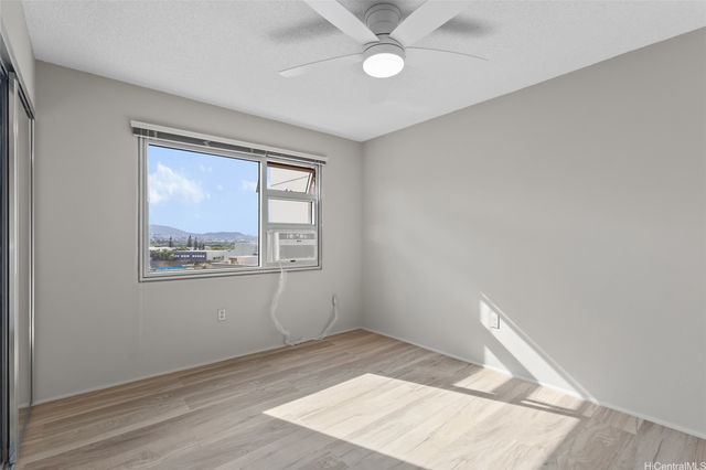 3009 Ala Makahala Place 1716, Honolulu, HI 96818