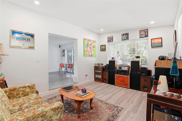 1115 NE 5TH PLACE, Gainesville, FL 32601