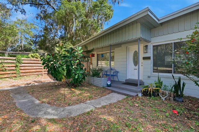 1115 NE 5TH PLACE, Gainesville, FL 32601