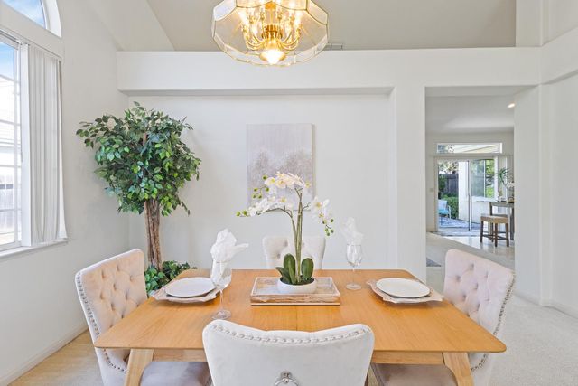 5838 Devon Dr, Rocklin, CA 95765