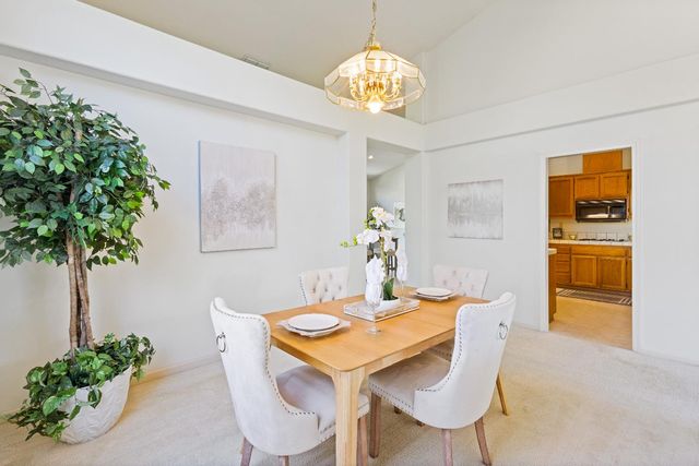 5838 Devon Dr, Rocklin, CA 95765