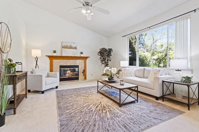 5838 Devon Dr, Rocklin, CA 95765