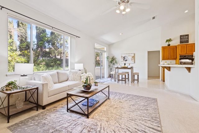 5838 Devon Dr, Rocklin, CA 95765