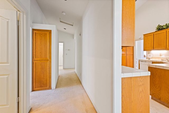 5838 Devon Dr, Rocklin, CA 95765