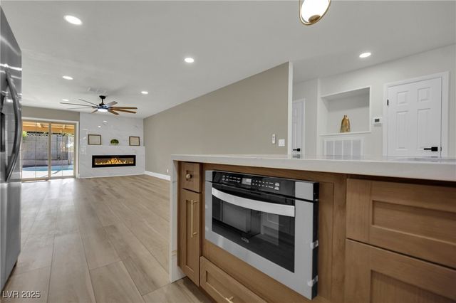 4637 Balfour Drive, Las Vegas, NV 89121