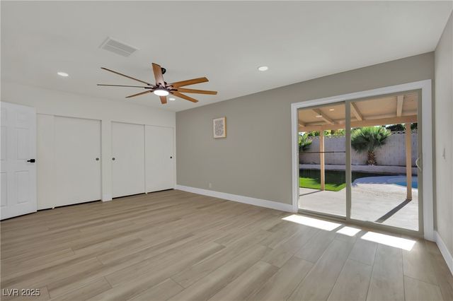 4637 Balfour Drive, Las Vegas, NV 89121