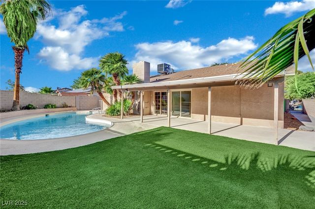 4637 Balfour Drive, Las Vegas, NV 89121