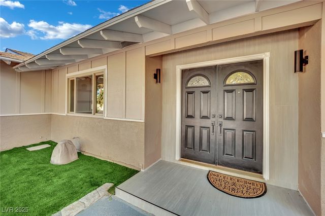 4637 Balfour Drive, Las Vegas, NV 89121