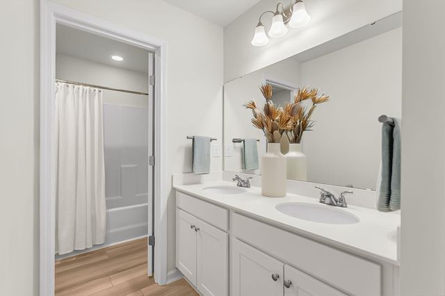304 Torslanda Lane, Summerville, SC 29486