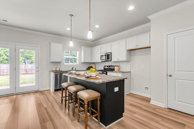 304 Torslanda Lane, Summerville, SC 29486