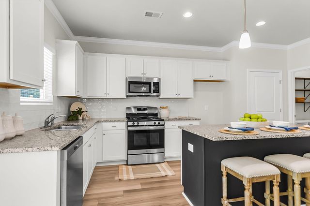 304 Torslanda Lane, Summerville, SC 29486