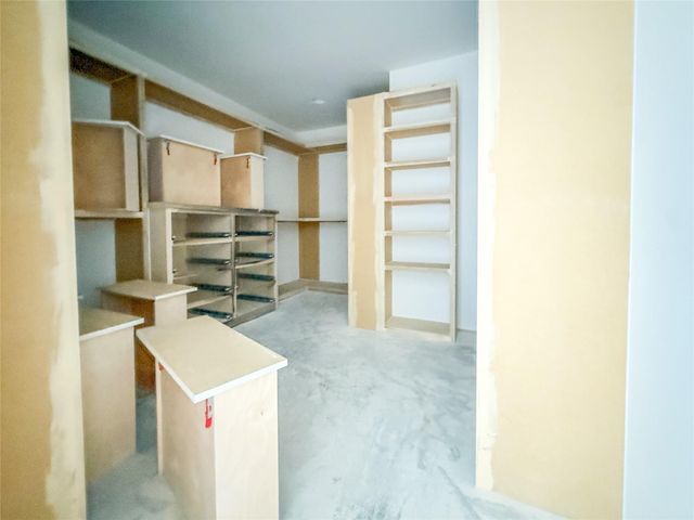 10519 Brinwood Drive, Houston, TX 77043