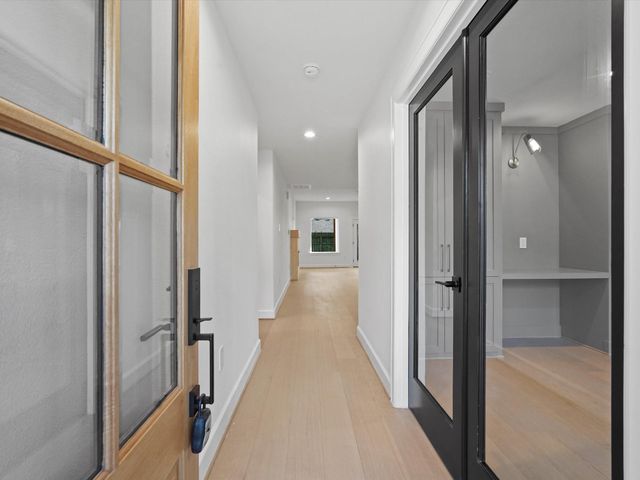 10519 Brinwood Drive, Houston, TX 77043