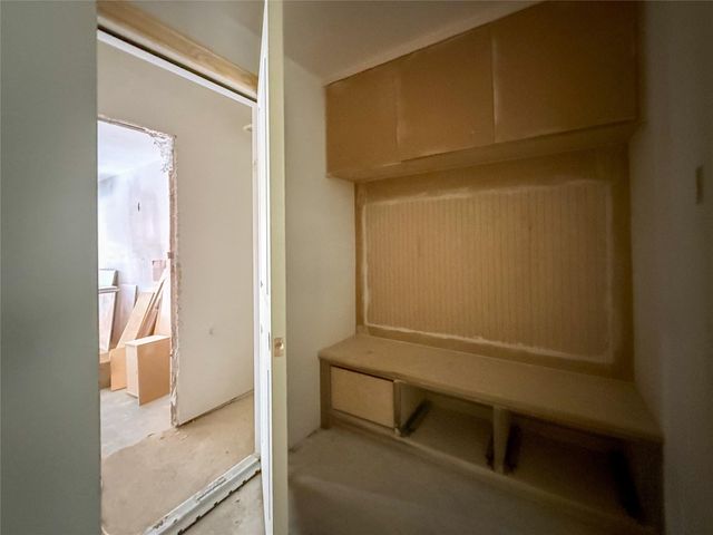 10519 Brinwood Drive, Houston, TX 77043