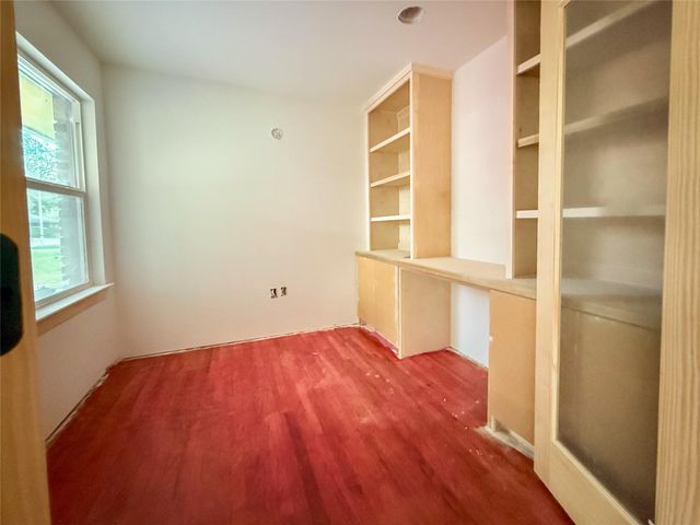 10519 Brinwood Drive, Houston, TX 77043