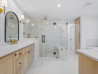 10519 Brinwood Drive, Houston, TX 77043