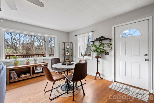 103 Bidwell Street, Franklin, NC 28734