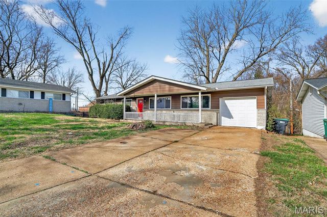 10425 Gardo Court, St Louis, MO 63137