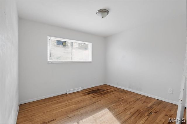 10425 Gardo Court, St Louis, MO 63137