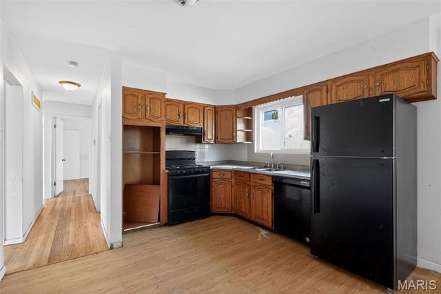 10425 Gardo Court, St Louis, MO 63137