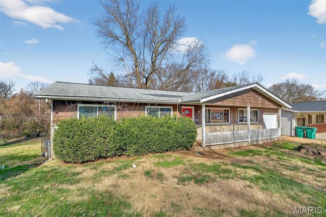 10425 Gardo Court, St Louis, MO 63137