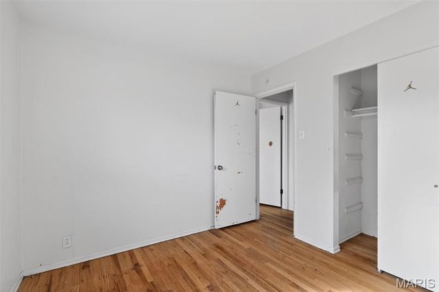 10425 Gardo Court, St Louis, MO 63137