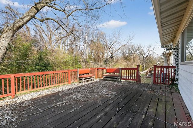 10425 Gardo Court, St Louis, MO 63137