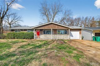 10425 Gardo Court, St Louis, MO 63137