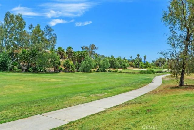 38240 Camino Cinife, Murrieta, CA 92563