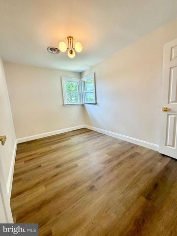 501 HAMILTON AVE, Chambersburg, PA 17202
