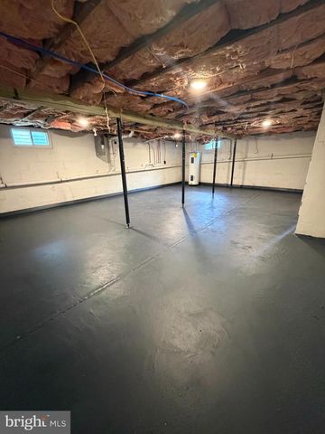 501 HAMILTON AVE, Chambersburg, PA 17202