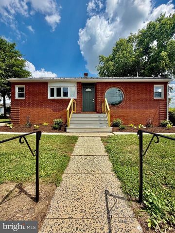 501 HAMILTON AVE, Chambersburg, PA 17202