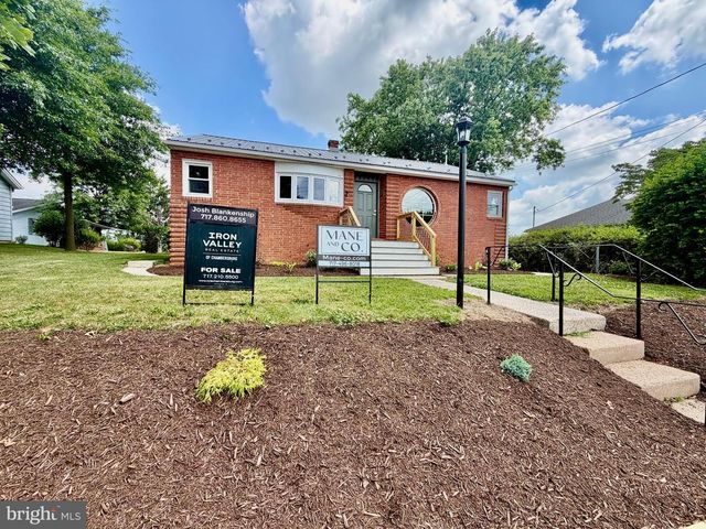 501 HAMILTON AVE, Chambersburg, PA 17202
