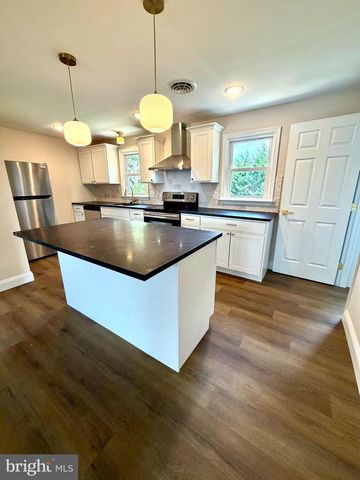 501 HAMILTON AVE, Chambersburg, PA 17202
