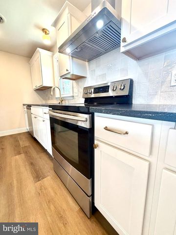 501 HAMILTON AVE, Chambersburg, PA 17202