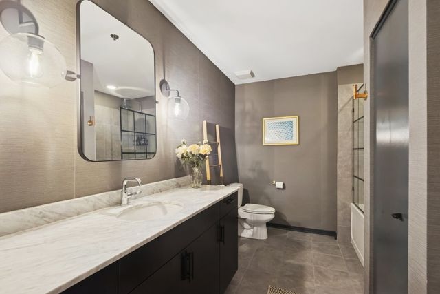 125 S Green Street 506A, Chicago, IL 60607