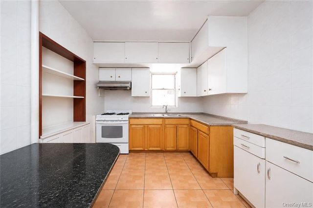 193 Forbell Street, Brooklyn, NY 11208